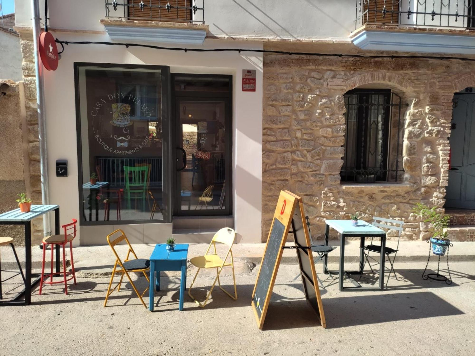 Casa Don Pelayo Boutique Apartments & Cafe Valderrobres Eksteriør billede